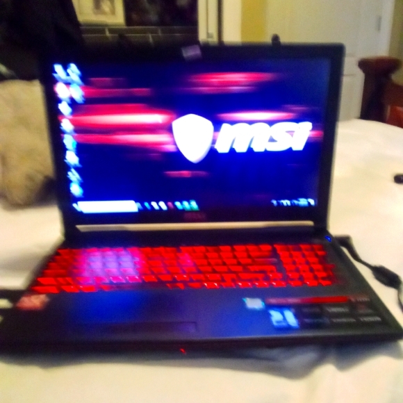 MSI gaming laptop in good condition (make an offer)